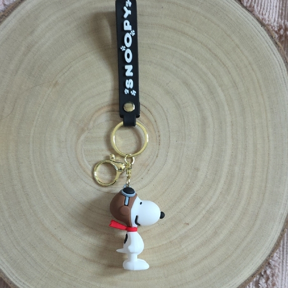 Snoopy Keychains - Set Of 3 - Picture 5 of 8